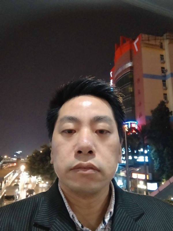 寻找真爱的第一张照片--广东蓝颜知己交友网