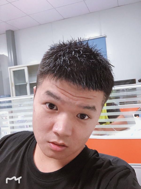 不忘初心的第一张照片--广东蓝颜知己交友网