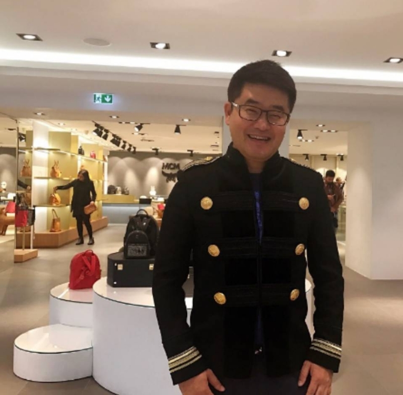 大千世界的第一张照片--广东蓝颜知己交友网