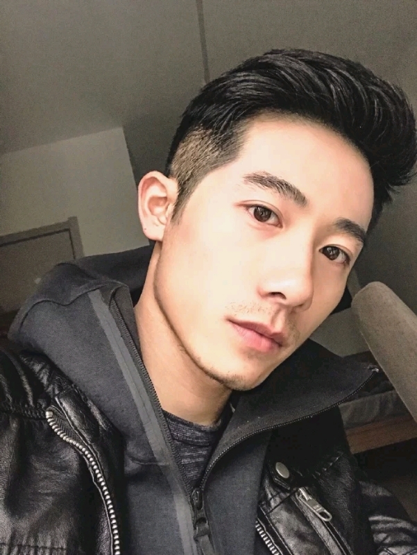 心若磐石的第一张照片--广东蓝颜知己交友网