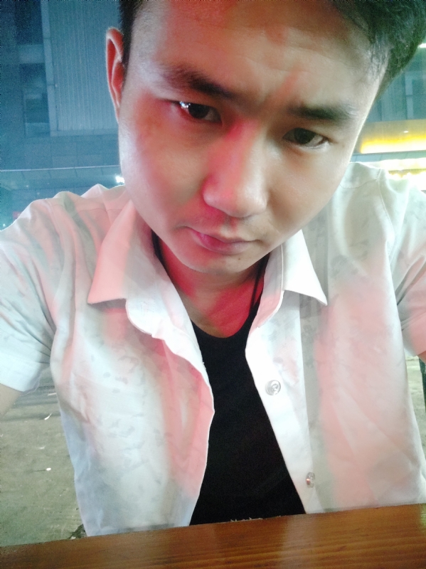 往后余生都是你的第一张照片--广东蓝颜知己交友网