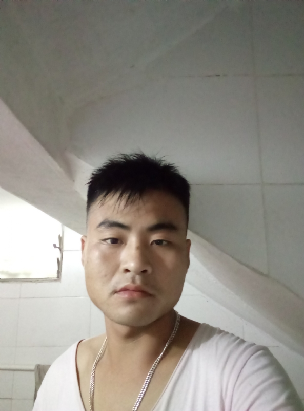 落叶知秋的第一张照片--广东蓝颜知己交友网