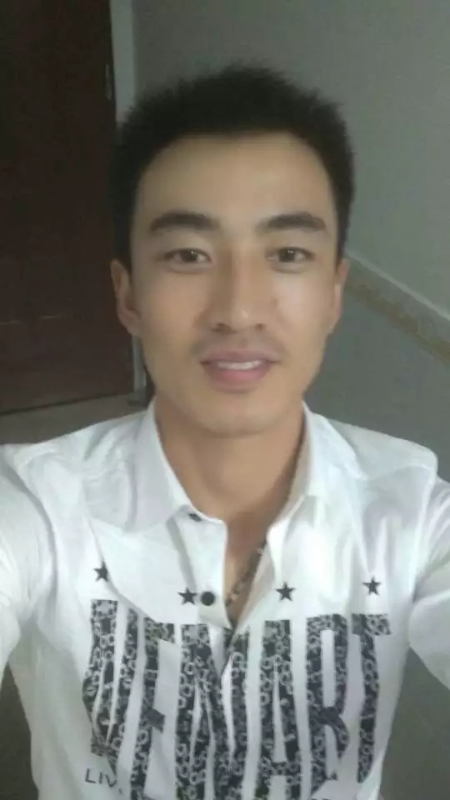 等待你的出现的第一张照片--广东蓝颜知己交友网