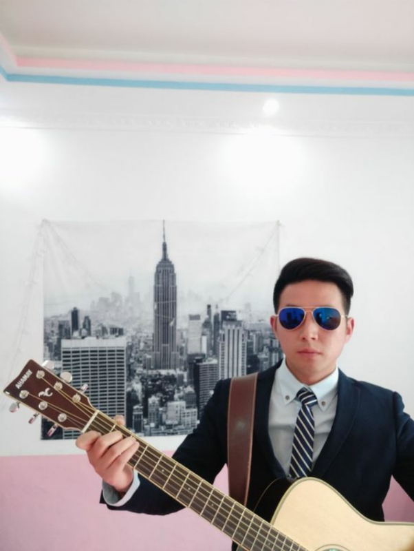 知心男友的第一张照片--广东蓝颜知己交友网