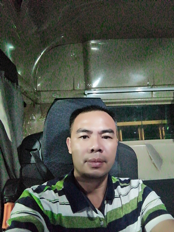 疯一般的爱恋的第一张照片--广东蓝颜知己交友网