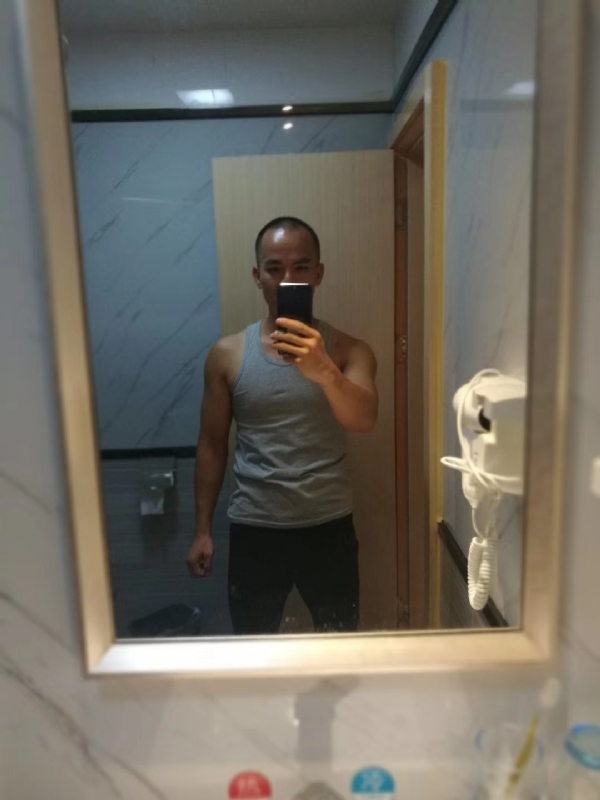 人道酬诚的第二张照片--广东蓝颜知己交友网