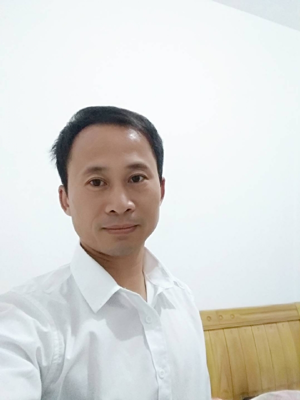 在疼你的第一张照片--广东蓝颜知己交友网