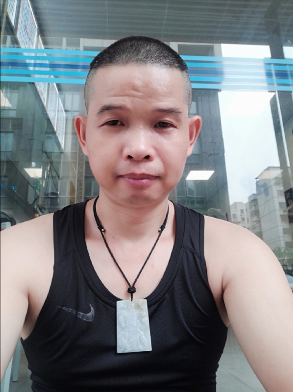 曾生的第一张照片--广东蓝颜知己交友网