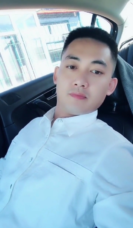 已过年少的第一张照片--广东蓝颜知己交友网