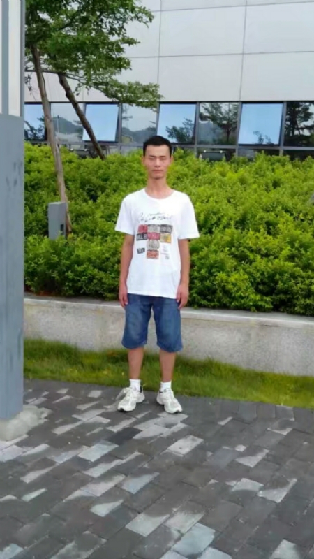 龙行天下的第一张照片--广东蓝颜知己交友网