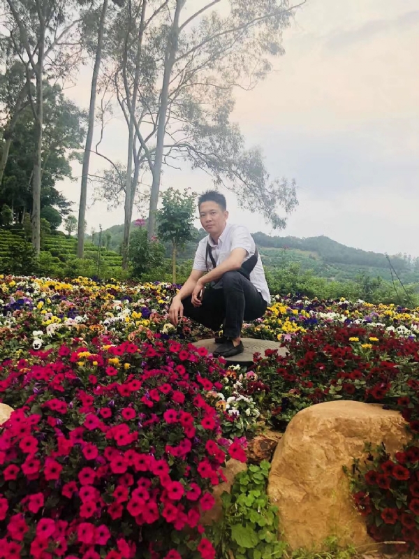 小郑的第一张照片--广东蓝颜知己交友网