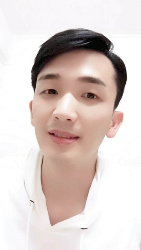 小锕方的第一张照片--广东蓝颜知己交友网