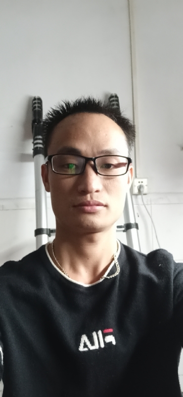 蔡先生的第一张照片--广东蓝颜知己交友网