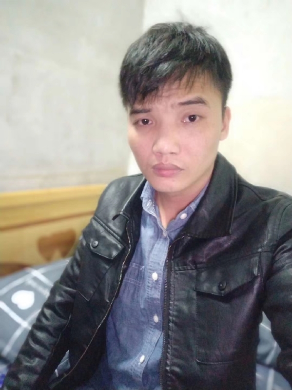 次的第一张照片--广东蓝颜知己交友网