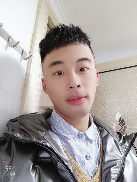 幼稚鬼的第一张照片--广东蓝颜知己交友网