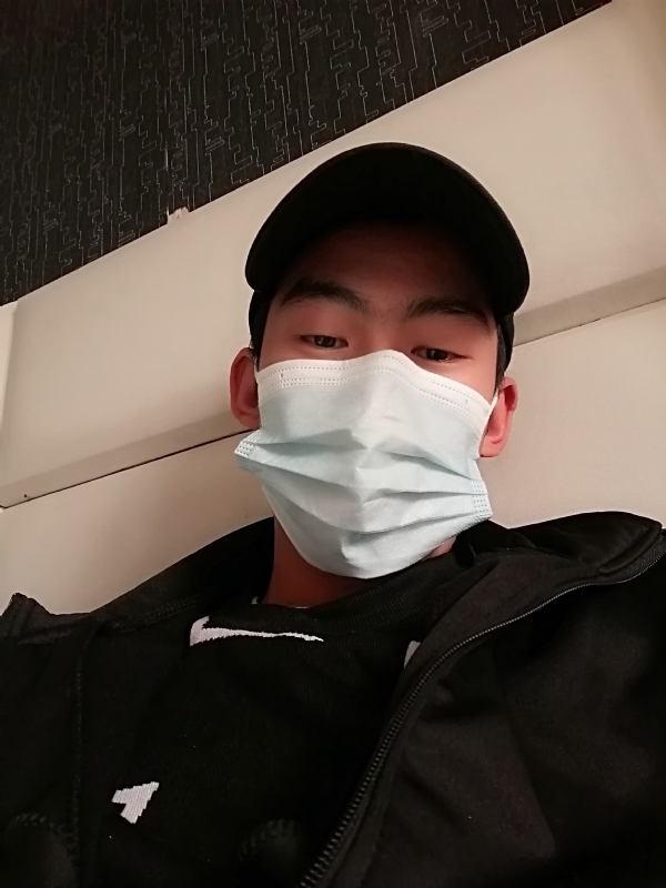 孤单的第三张照片--广东蓝颜知己交友网