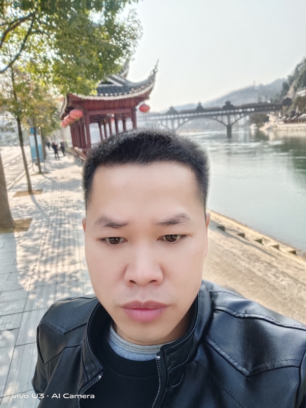 啊锦的第一张照片--广东蓝颜知己交友网