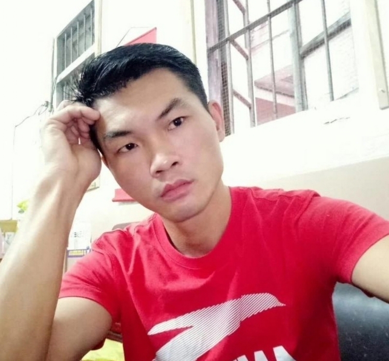 英俊的台灯的第一张照片--广东蓝颜知己交友网