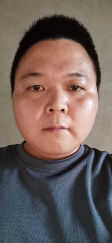 牵手你的一生的第一张照片--广东蓝颜知己交友网