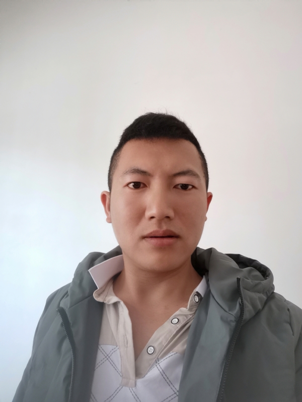 简单的第一张照片--广东蓝颜知己交友网