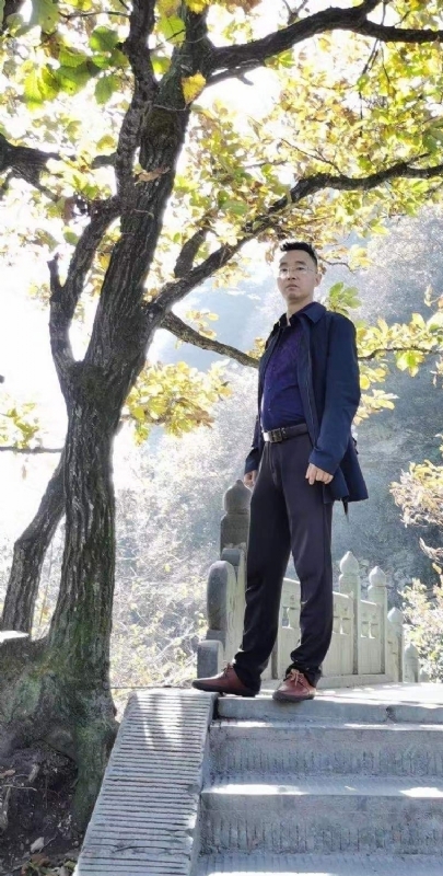 无厘头的第一张照片--广东蓝颜知己交友网