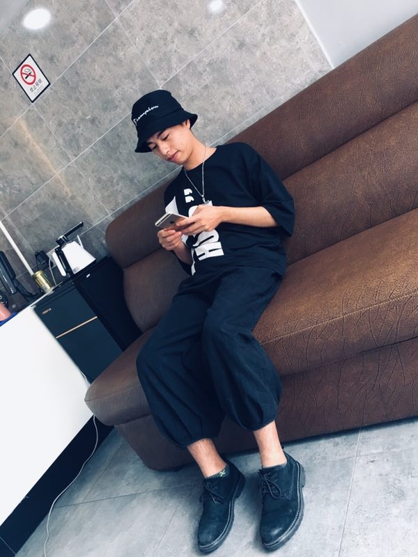 寻找的第三张照片--广东蓝颜知己交友网