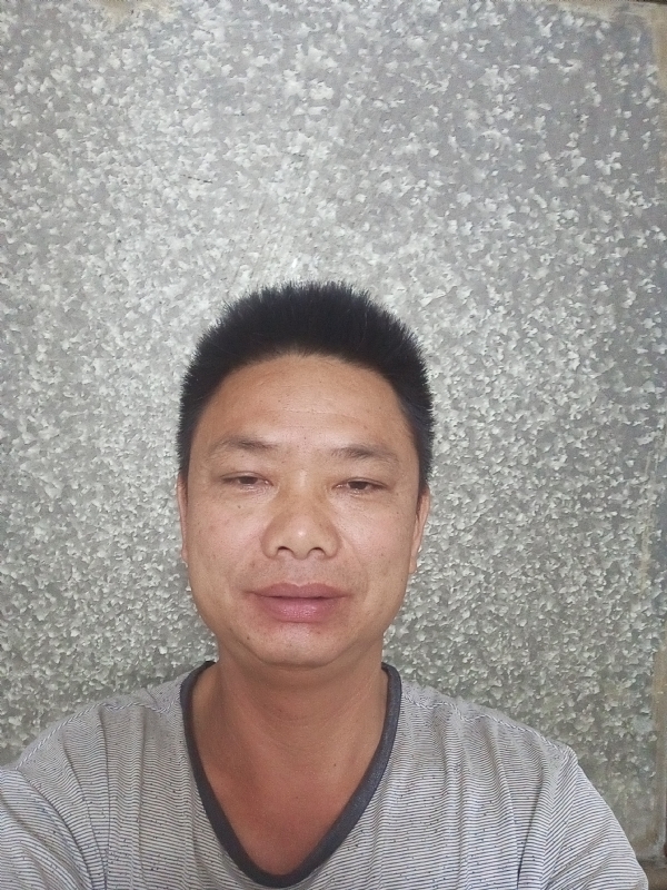 白茫茫的第一张照片--广东蓝颜知己交友网