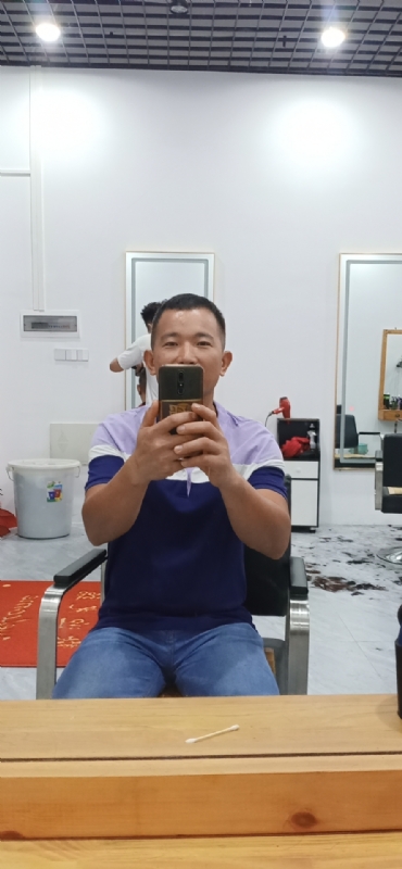 一路上有你的第一张照片--广东蓝颜知己交友网