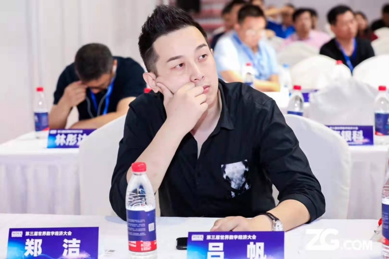 一生摯愛的第一张照片--广东蓝颜知己交友网