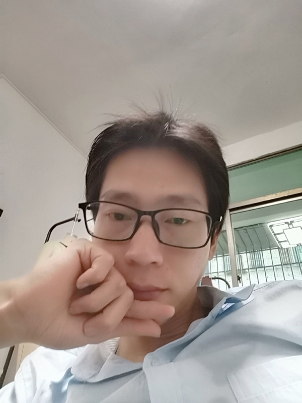 通的第二张照片--广东蓝颜知己交友网