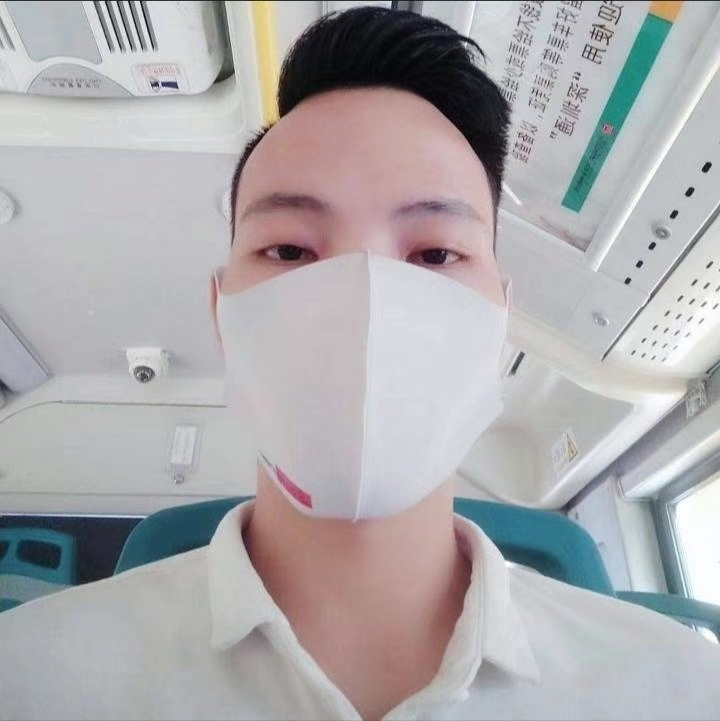 摆渡者的第一张照片--广东蓝颜知己交友网