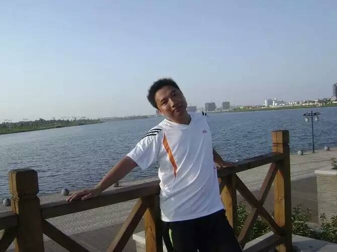 才乡痴情的第二张照片--广东蓝颜知己交友网