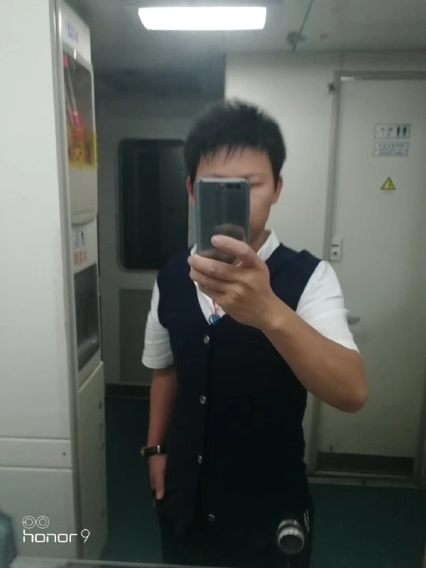 阳光下de幸福的第一张照片--广东蓝颜知己交友网