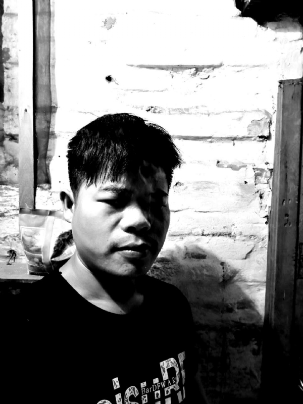 一見鍾情的第二张照片--广东蓝颜知己交友网