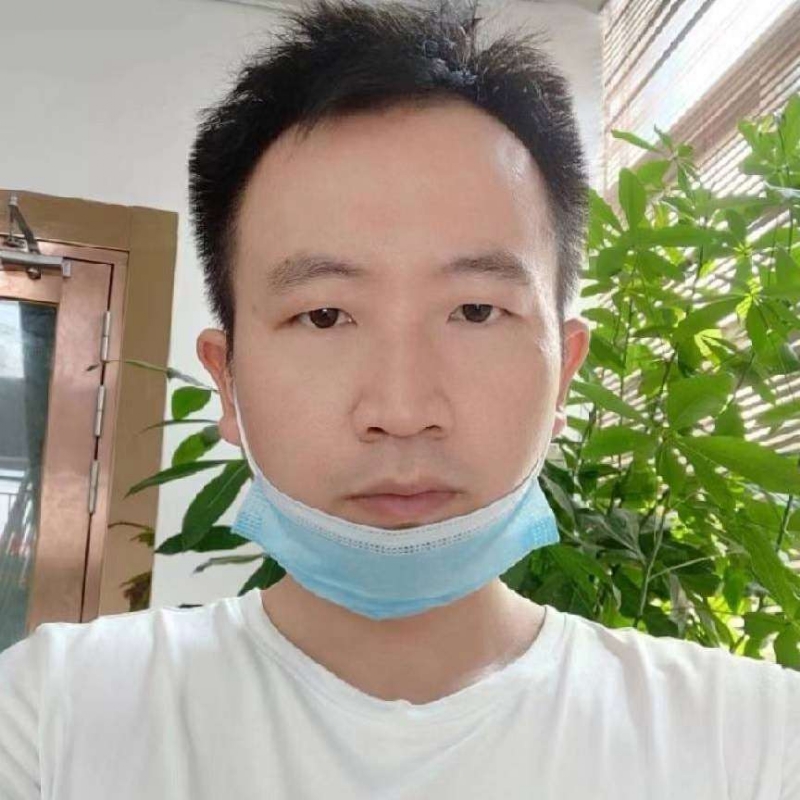 往前一步是幸福的第一张照片--广东蓝颜知己交友网