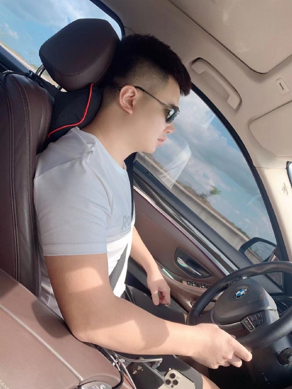 Di的第一张照片--广东蓝颜知己交友网