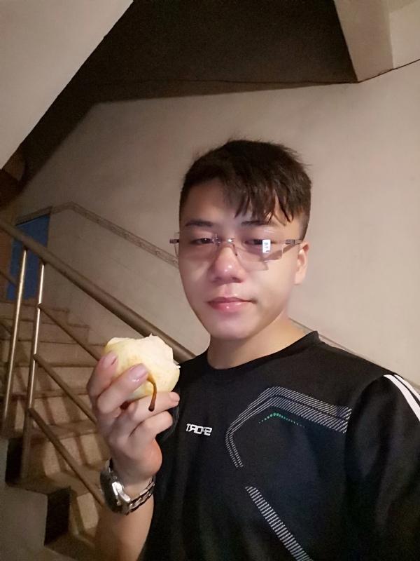 路过的第三张照片--广东蓝颜知己交友网