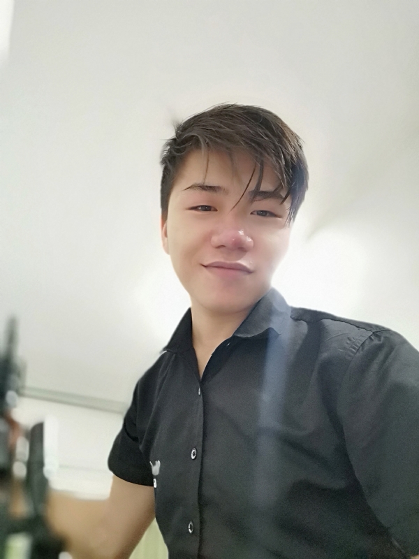 路过的第四张照片--广东蓝颜知己交友网