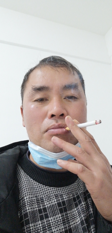 龙心的第一张照片--广东蓝颜知己交友网