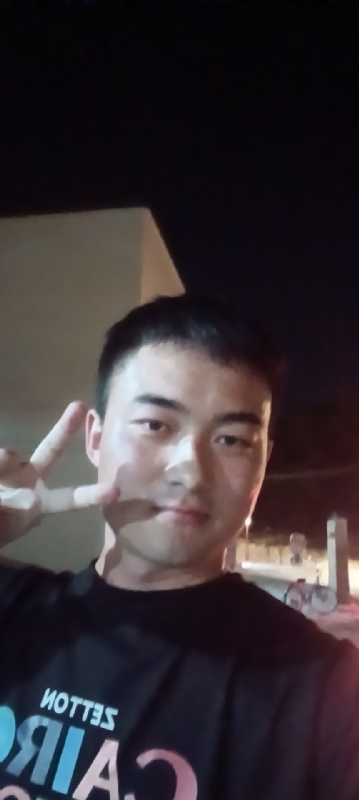 逆光的第三张照片--广东蓝颜知己交友网