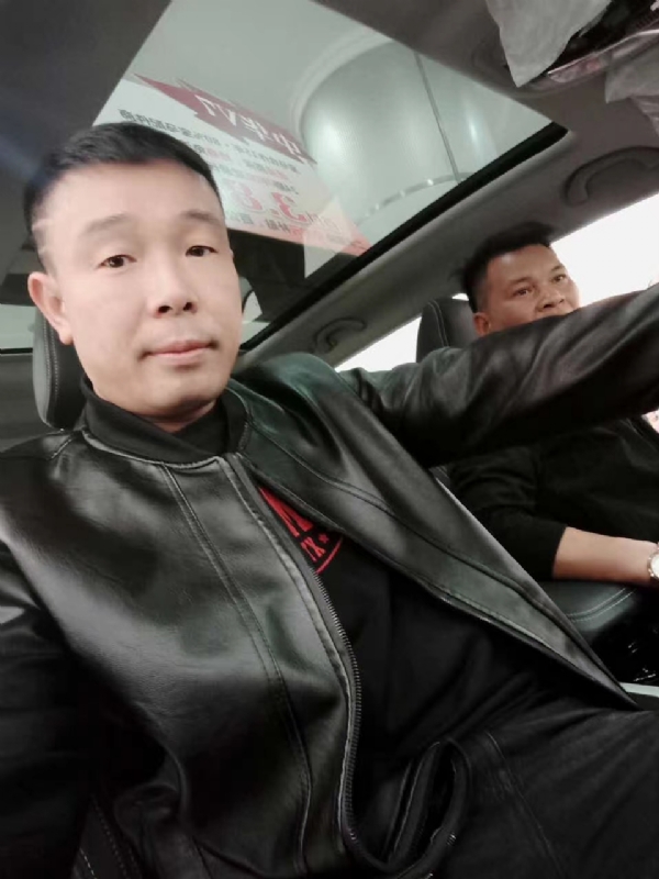 醉红尘的第一张照片--广东蓝颜知己交友网