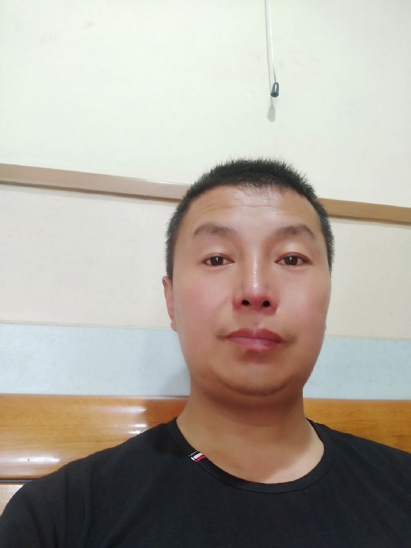 快乐的小鱼儿的第一张照片--广东蓝颜知己交友网