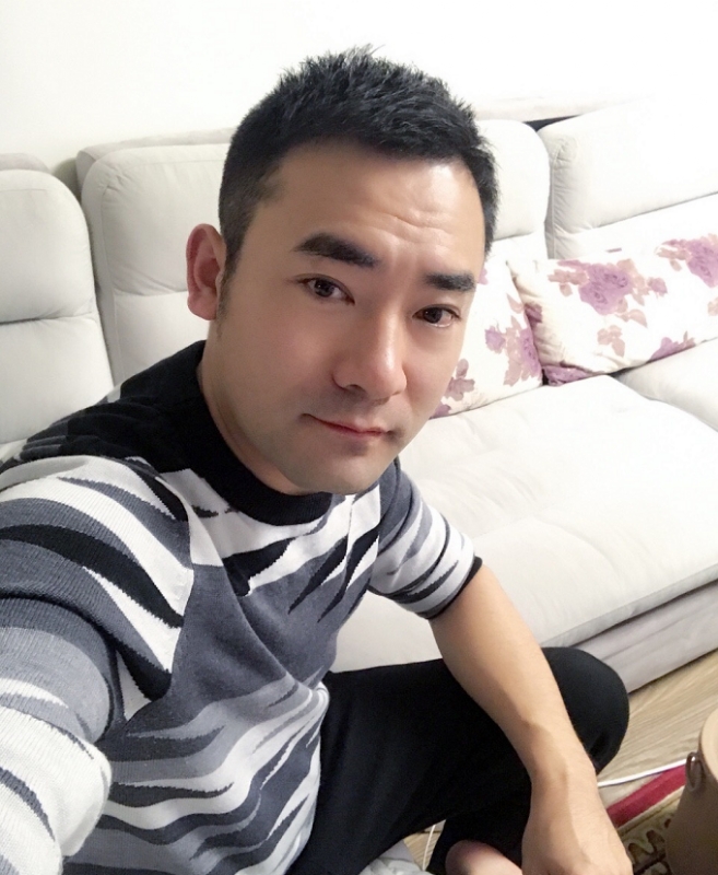 随风的第一张照片--广东蓝颜知己交友网