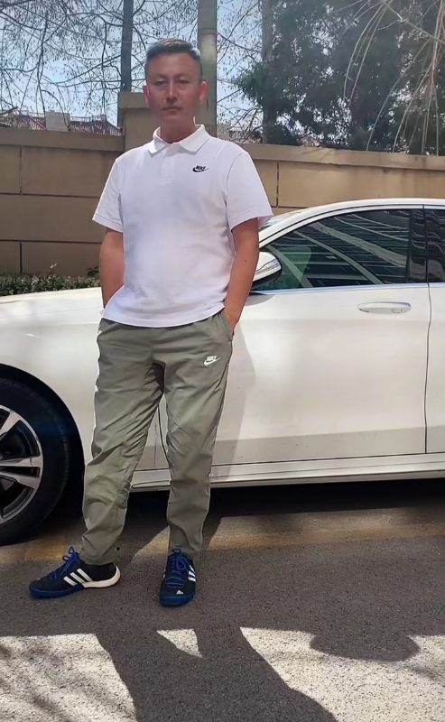 撕心裂肺的第一张照片--广东蓝颜知己交友网