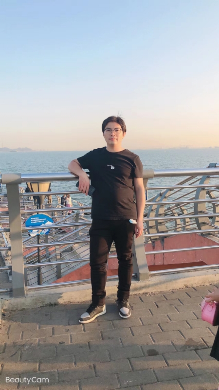 陆迅的第二张照片--广东蓝颜知己交友网