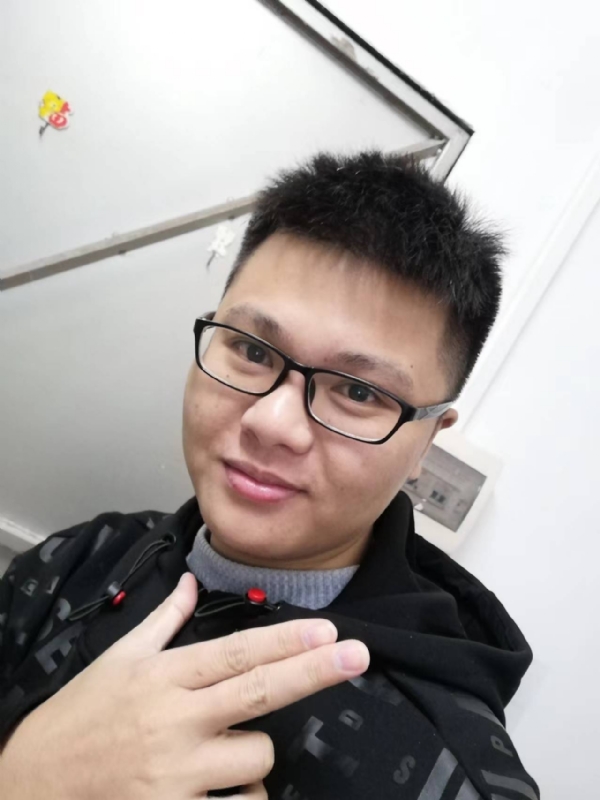 小小梦执的第二张照片--广东蓝颜知己交友网