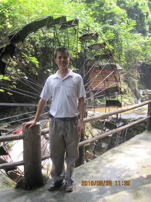 秋天的风的第一张照片--广东蓝颜知己交友网