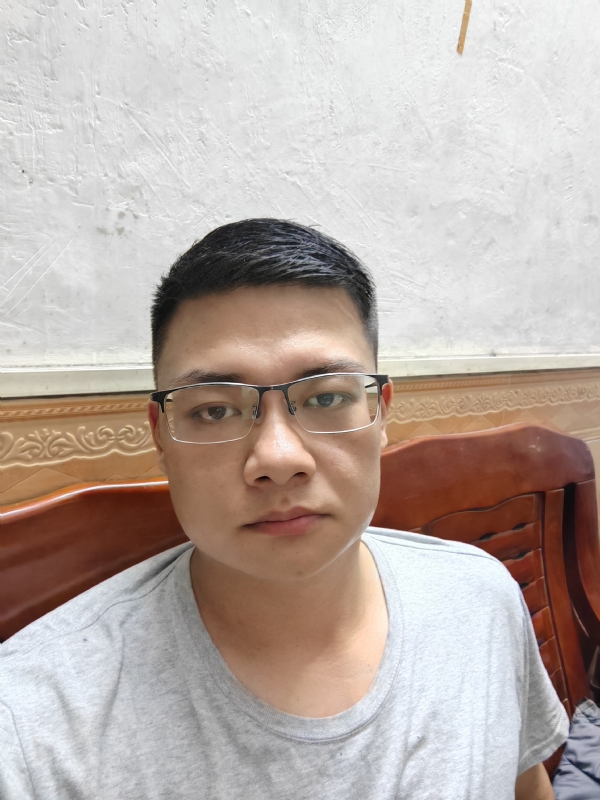 陈秋新的第一张照片--广东蓝颜知己交友网