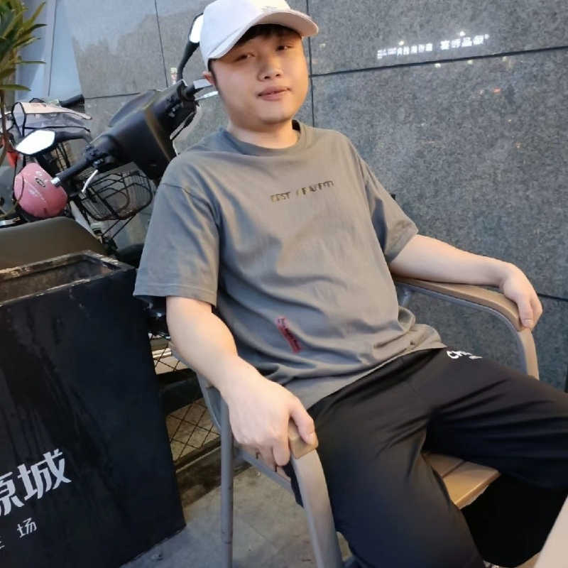 风吹半夏的第一张照片--广东蓝颜知己交友网