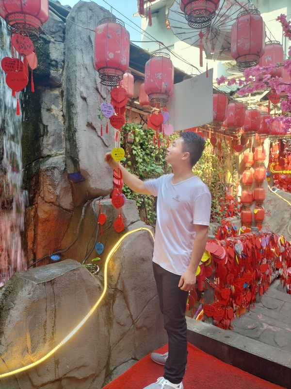 时间不语的第一张照片--广东蓝颜知己交友网